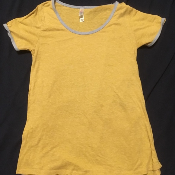 LuLaRoe Tops - XXS Classic T Lularoe